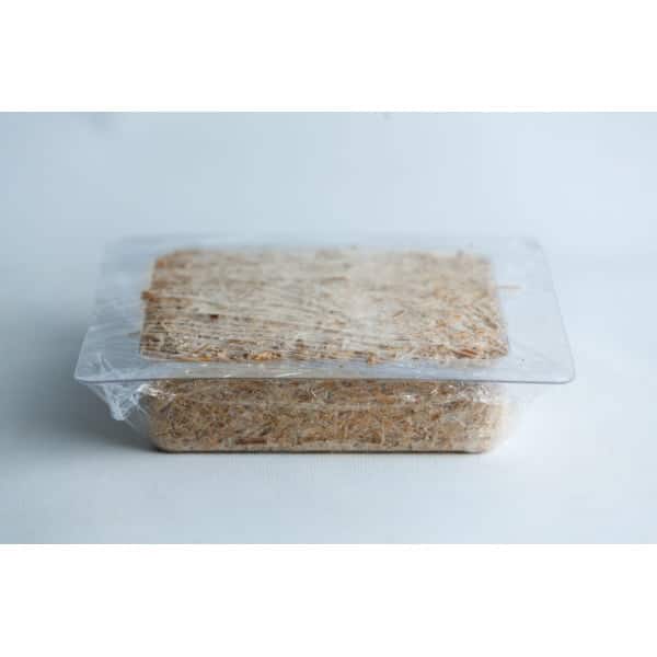 hemp-hurd growth in paver mold
