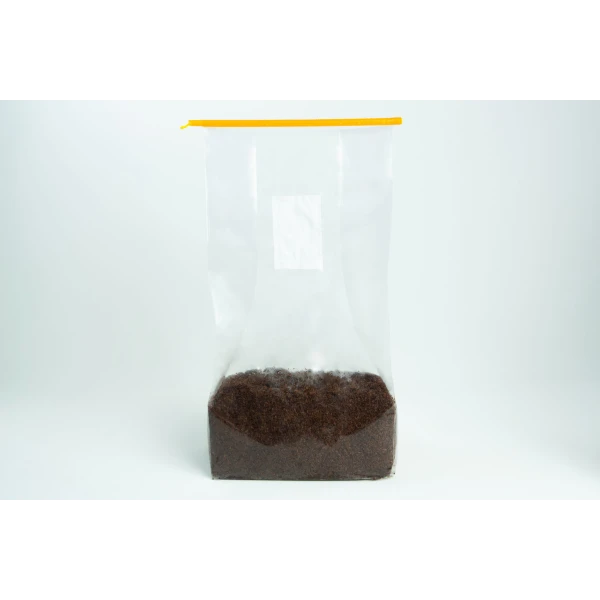 Bag with Large Bag Sealing Clip