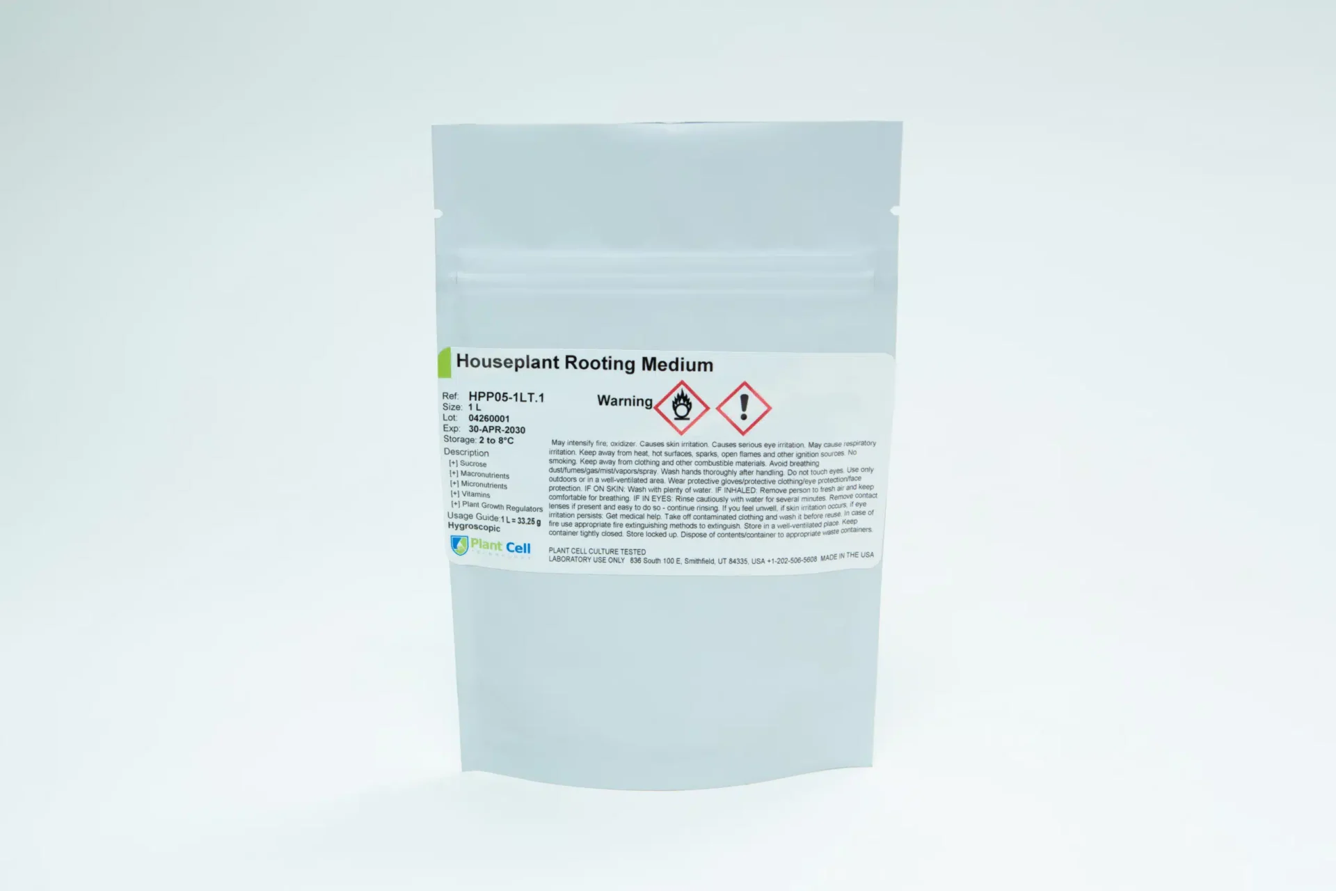 Plant Cell Multiplication and Rooting Medium 10 A sealed white sachet labelled Houseplant Rooting Medium with warning symbols and text on the front, standing upright against a plain white background.